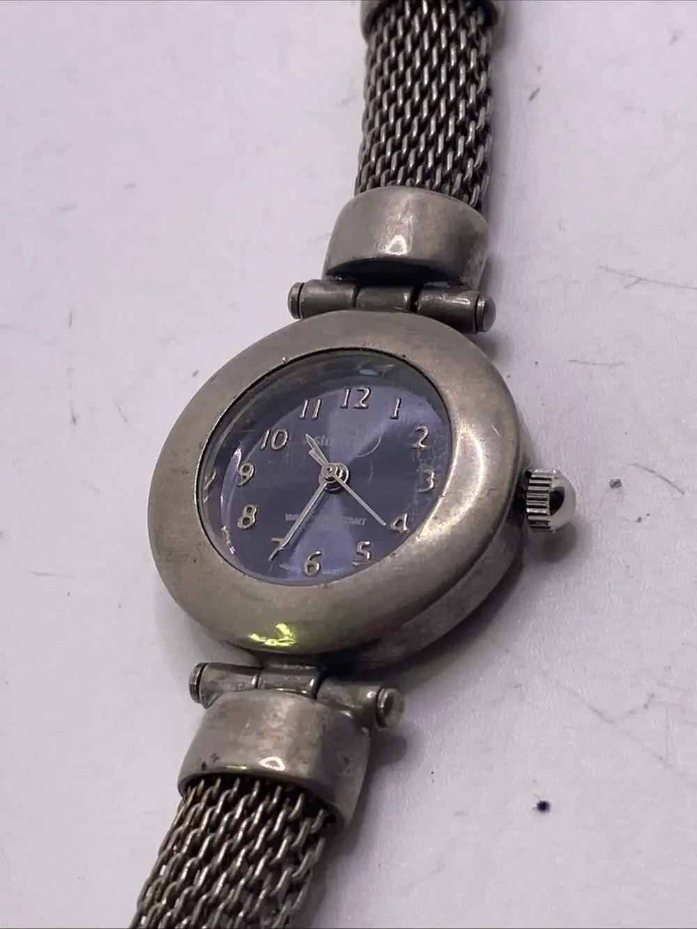 Womens Vintage Silver Tone Watch Works New Battery
